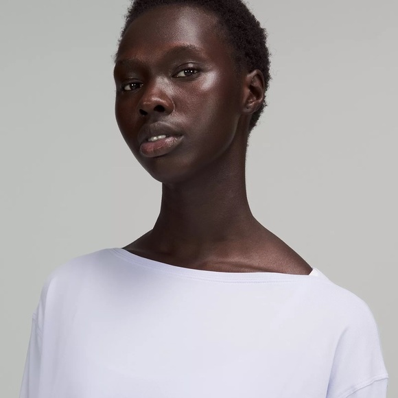 Lululemon Athletica - Picture 6 of 6